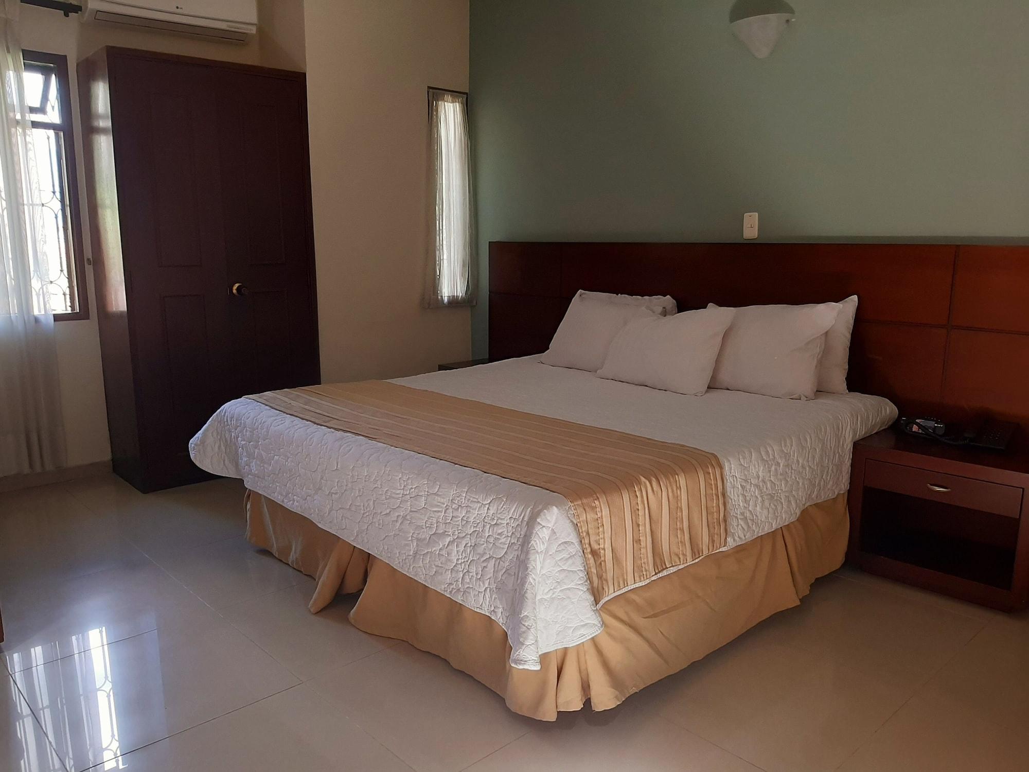 Hotel Poblado Campestre メデジン エクステリア 写真